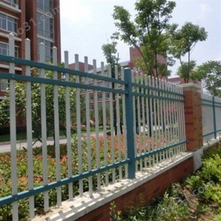 热镀锌钢护栏铁艺围墙栅栏户外小区围栏防护栏幼儿园厂区围栏家用