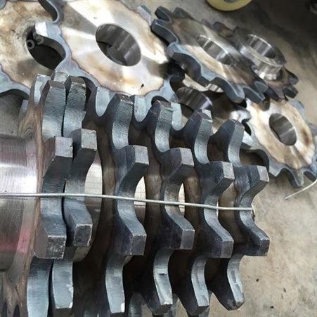 厂家供应工业链轮 耐磨机械配件不锈钢传动链轮可定制304非标链轮