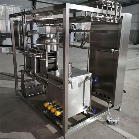 百科标准巴氏鲜奶流水线设备构成 大产量加工巴氏奶设备 电加热板式牛奶杀菌机