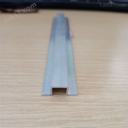 奎峰优质供应穿孔吸音复合板专用几字形铝压条 梅花状压盘 30*30L铝边角每根价格