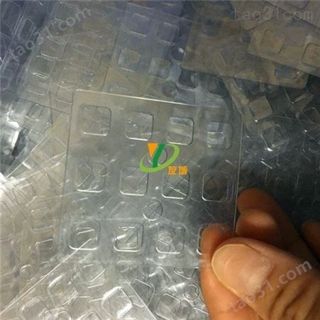深圳供应透明PVC垫片圆形 单面背胶哑黑PVC胶垫 缓冲成型PVC成型品 免费定制