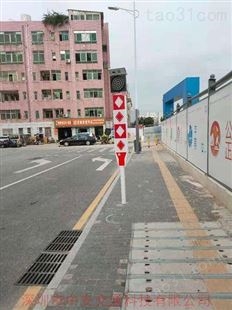 广州人行道口标志立柱红白色反光警示 太阳能路口警示柱出货迅速