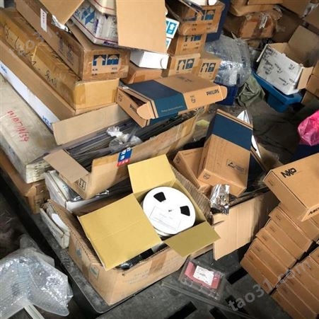 松江区回收电子库存元器件 收购二手芯片IC 各类废电路板回收