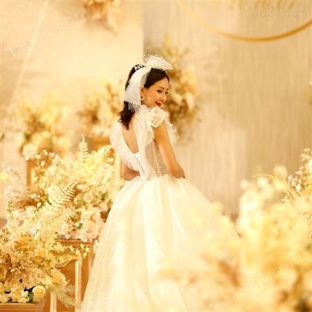 新娘跟妆北京各地上门化妆三套造型