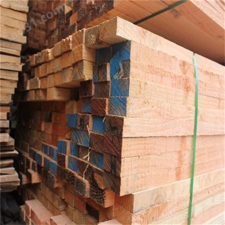 呈果木业建筑用方木价格 白松建筑木方 进口建筑木方厂家